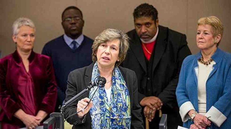 Weingarten speaks at a press conference calling on President-elect Donald Trump to denounce the hate-fueled acts occurring in the wake of his election. Photo by Michael C. Campbell.