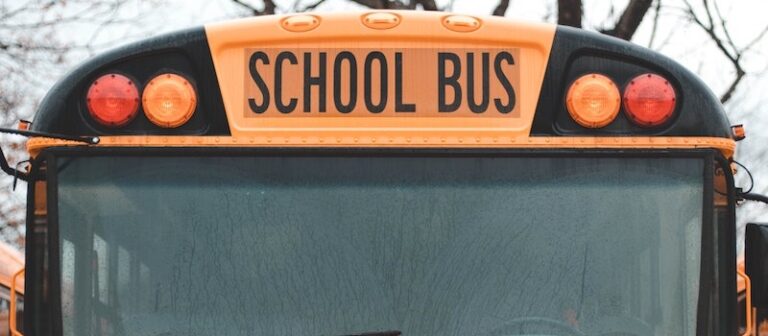 AFT among supporters of legislation investing $25B in electric school buses